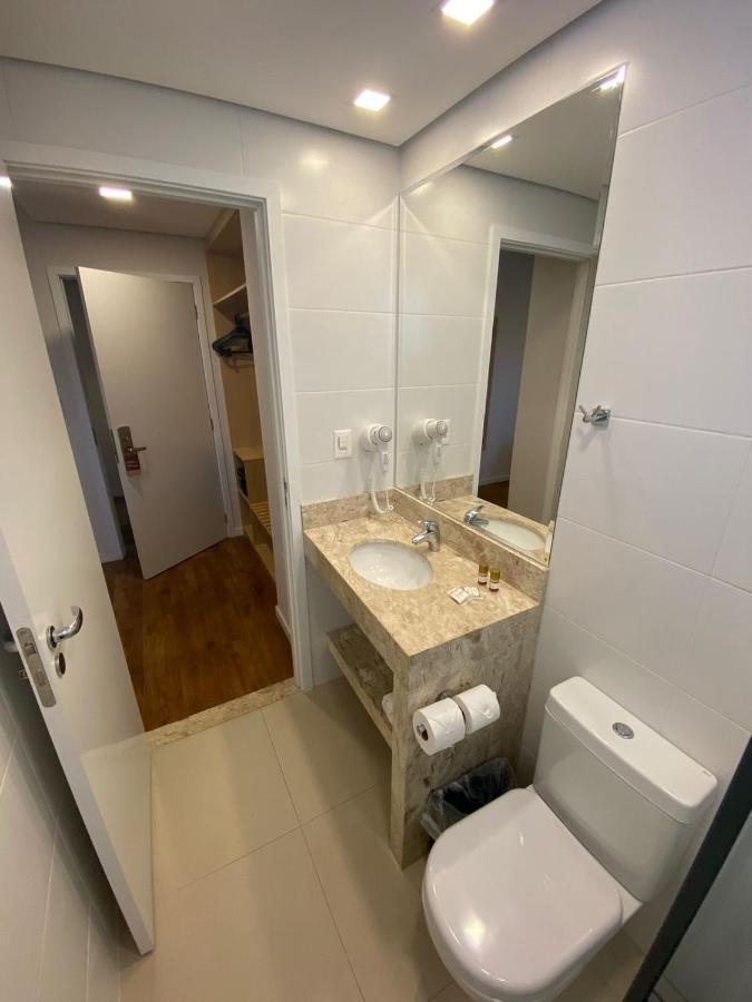 Legacy Hotel Guaratingueta - Ao Lado De Aparecida -Sp Екстериор снимка